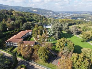 Appartement Collonges Au Mont D’Or 4 pièce(s) 133m2, 2 places de stationnement, copropriété avec parc arboré et piscine