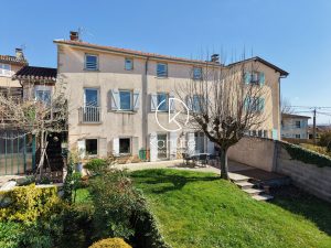 Maison de 120m2 située sur la commune de Saint Didier Au Mont D’Or, 4 pièce(s) , 3 chambres, jardin et place de stationnement