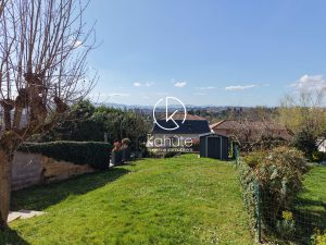 Maison de 120m2 située sur la commune de Saint Didier Au Mont D’Or, 4 pièce(s) , 3 chambres, jardin et place de stationnement