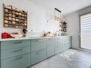 A 15 minutes de Gare de Vaise, Appartement centre de Collonges Au Mont D’Or 4 pièces 87m2 avec terrasse et garage