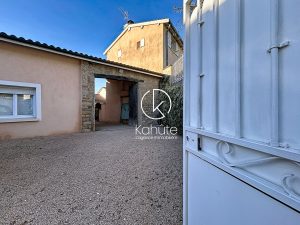 Maison de 120m2 située sur la commune de Saint Didier Au Mont D’Or, 4 pièce(s) , 3 chambres, jardin et place de stationnement