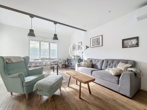 Maison  165m² SAINT-ROMAIN-AU-MONT-D’OR 6 pièces, 5 chambres, garage, cave, atelier