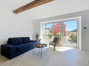 à 20 minutes de Lyon, Appartement Lentilly 4 pièce(s), triplex de 91m², 3 chambres, extérieur privatif, 2 places de stationnement