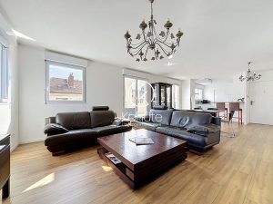 Proximité de la Gare Part Dieu, Appartement  duplex Lyon 5 pièce(s) 119 m2, dernier étage, 3 chambres, terrasse, garage
